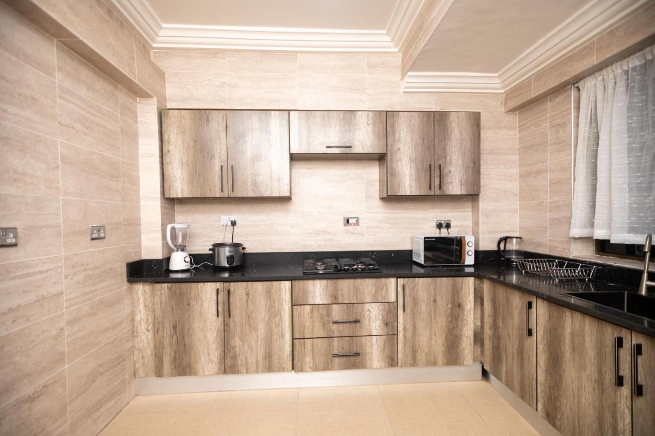 Washington Court Furnished Apartments Kwashieman Bagian luar foto